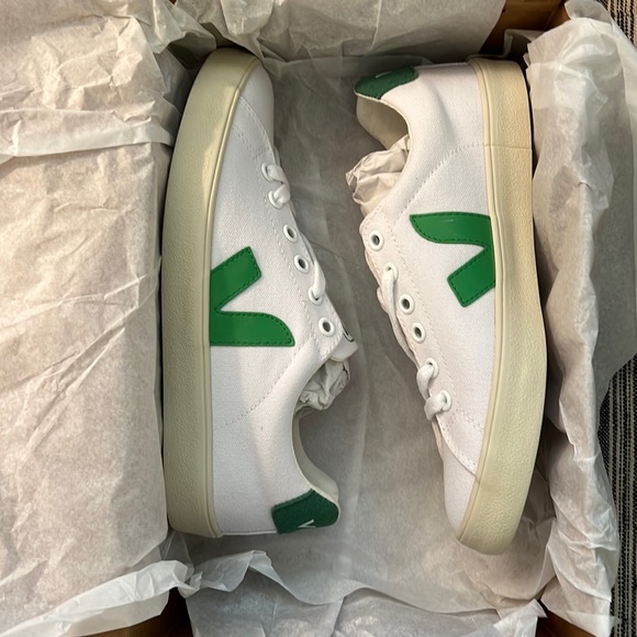 Veja Shoes - Veja Esplar- Canvas White with Green